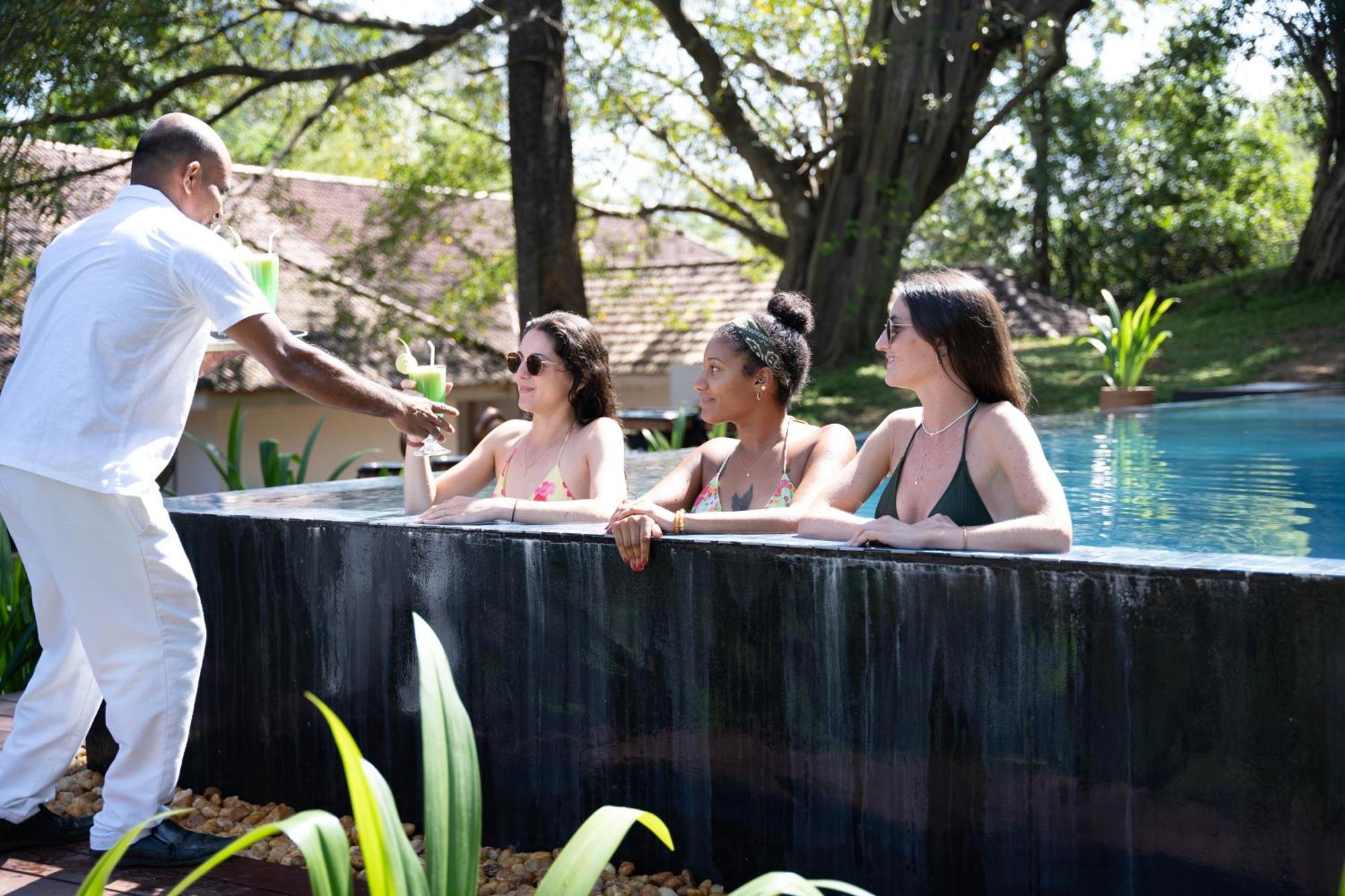 Ekho Sigiriya Hotel Bagian luar foto