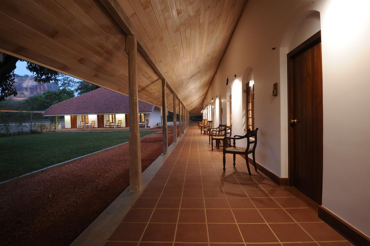 Ekho Sigiriya Hotel Bagian luar foto