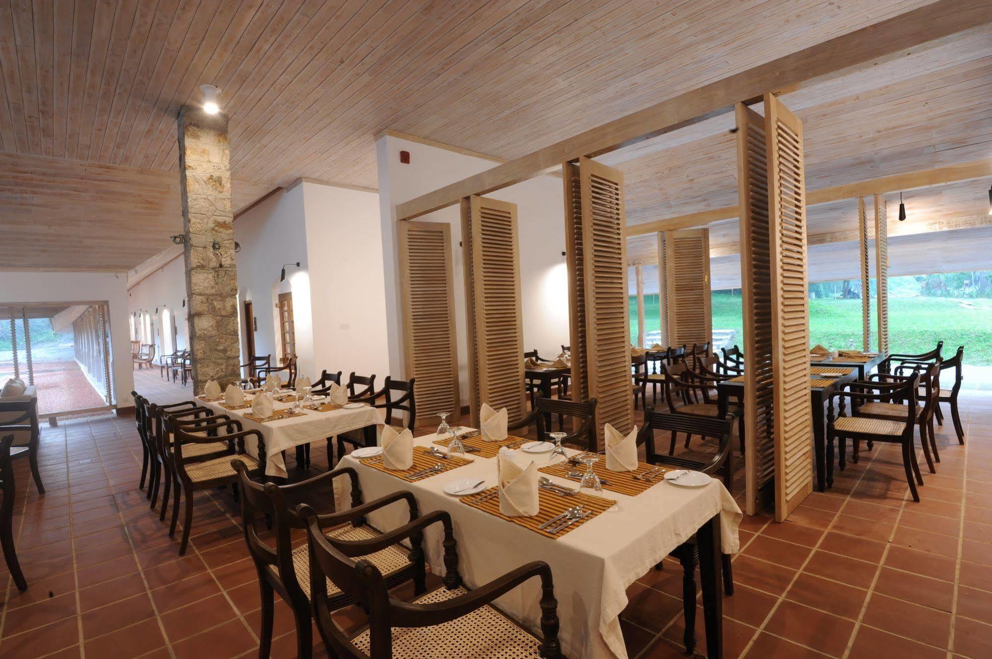 Ekho Sigiriya Hotel Bagian luar foto